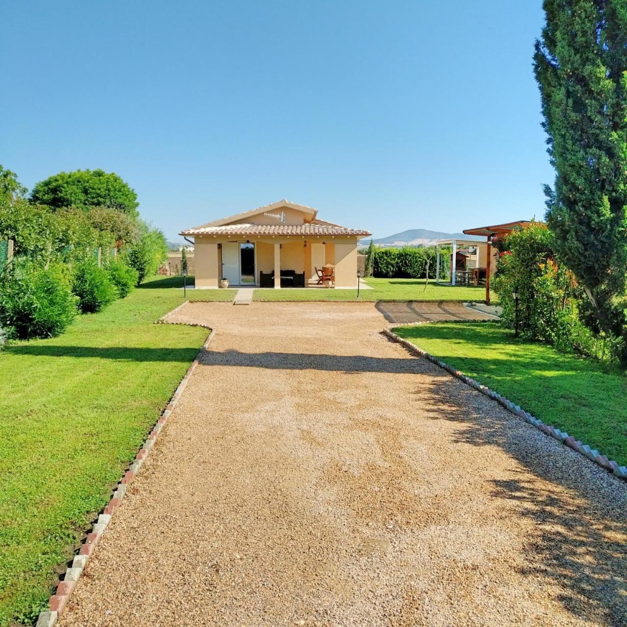 Oca Bianca Villa Pescia Romana Exterior photo