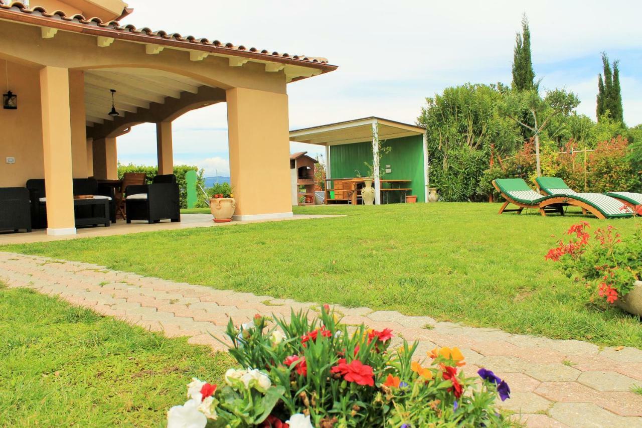 Oca Bianca Villa Pescia Romana Exterior photo
